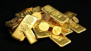 Gold price in Pakistan falls sharply on August 1 global slide