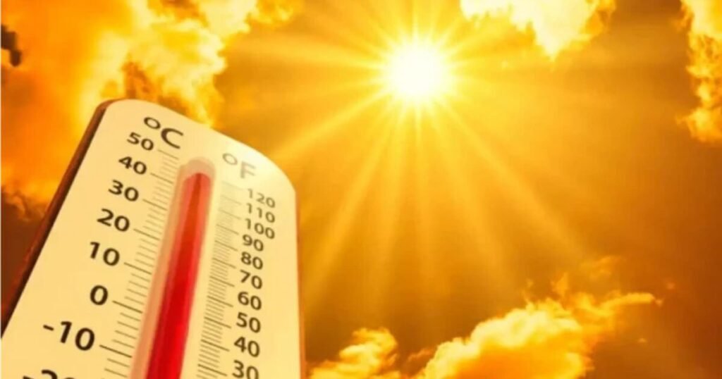 Karachi Braces for Intense Heatwave as Temperature Hits 40°C