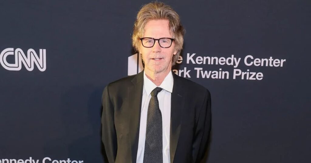Dana Carvey attends the Kennedy Center Mark Twain Prize event in a formal suit and tie.